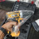 Parafusadeira Furadeira 48V 2 Baterias Com Maleta e Acessórios Completo photo review